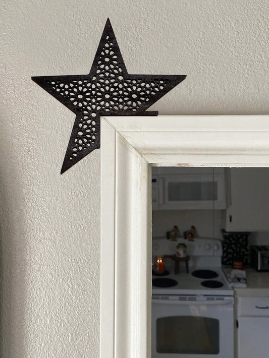 filigree crescent and star door corner decor styled in a room, photo 2