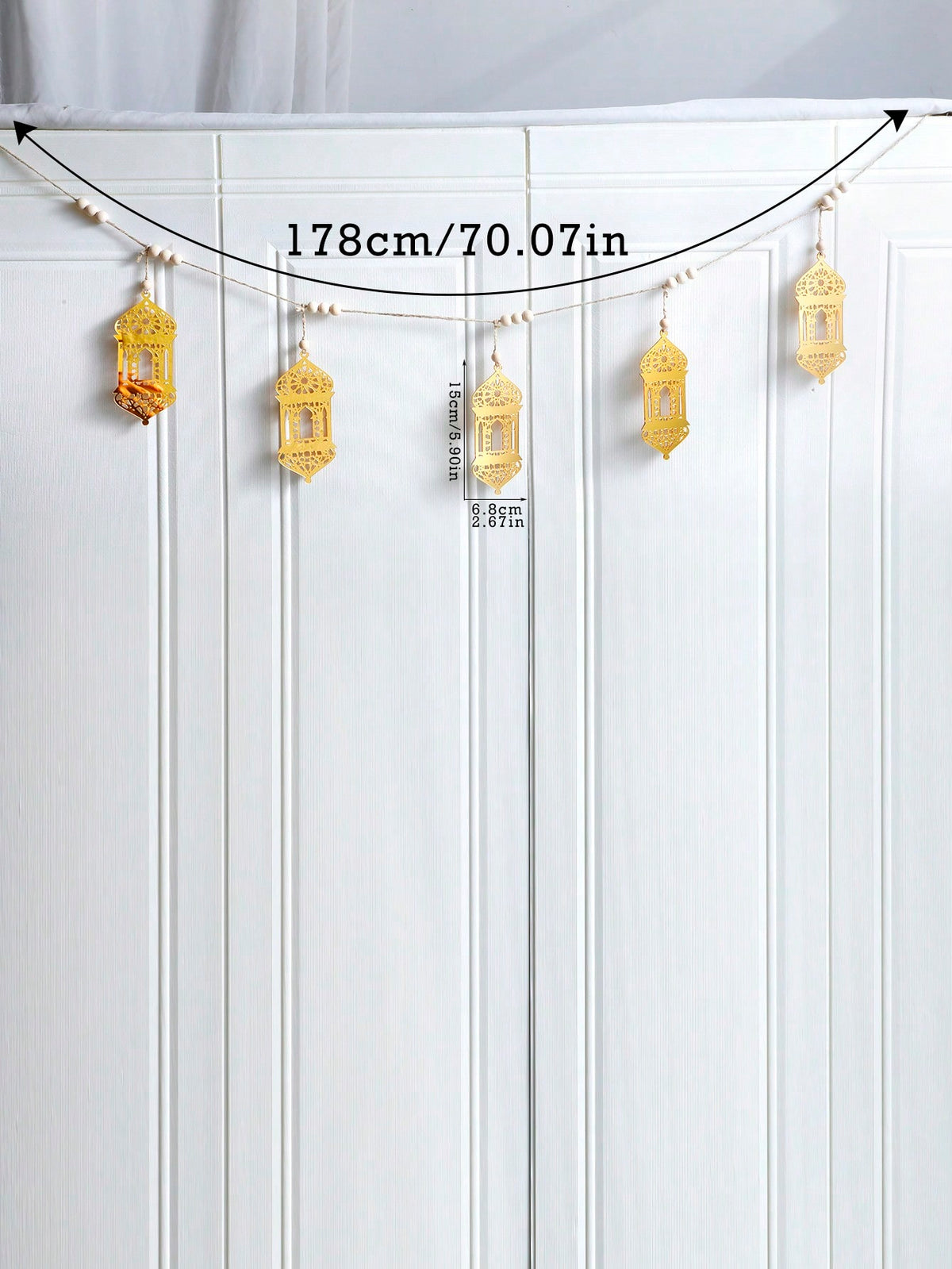 gold geometric lantern garland size and details, photo 10