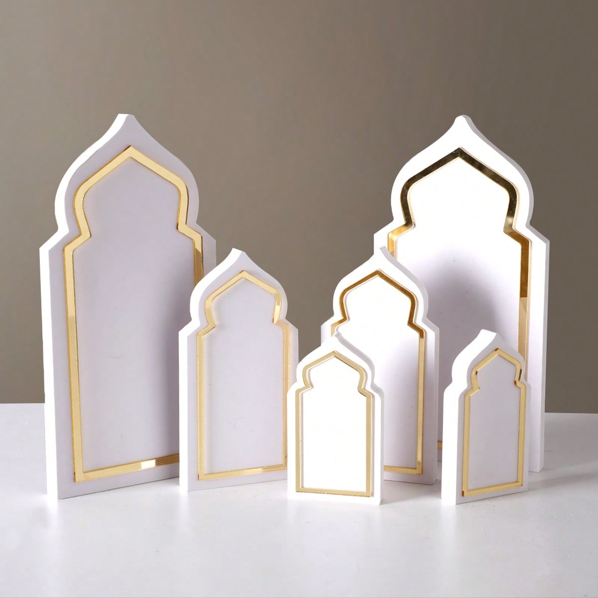 Islamic arch tabletop decor set styled in a room, photo 4