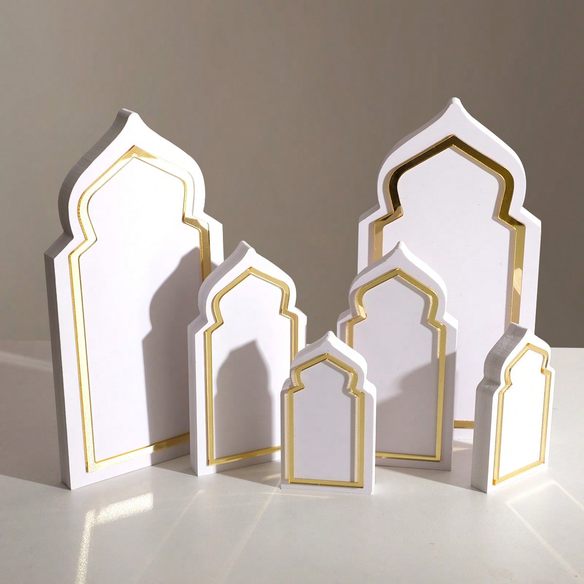 Islamic arch tabletop decor set styled in a room, photo 5