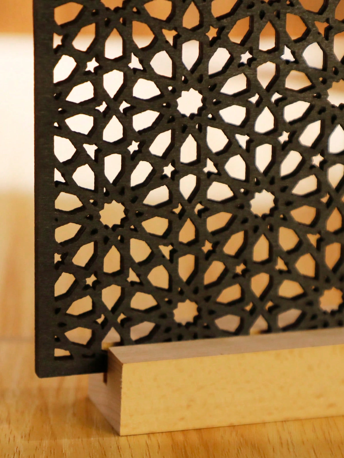 geometric lattice arch tabletop decor styled in a room, photo 5