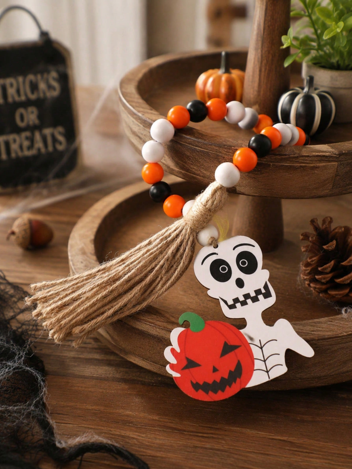 skeleton pumpkin beaded garland - main photo