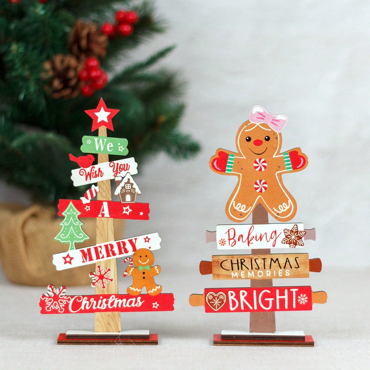 gingerbread tabletop sign - styled photo