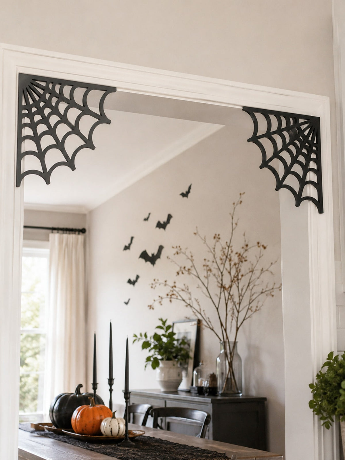spider web door corner decor - photo 3