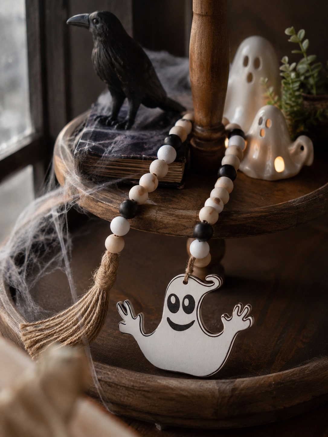 white ghost beaded garland - photo 3
