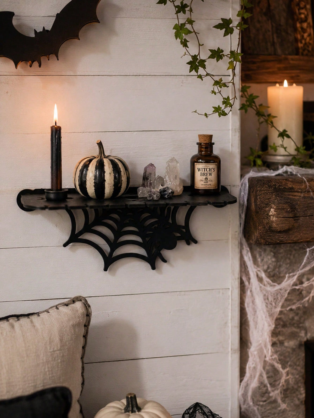 spiderweb gothic wall shelf - photo 3