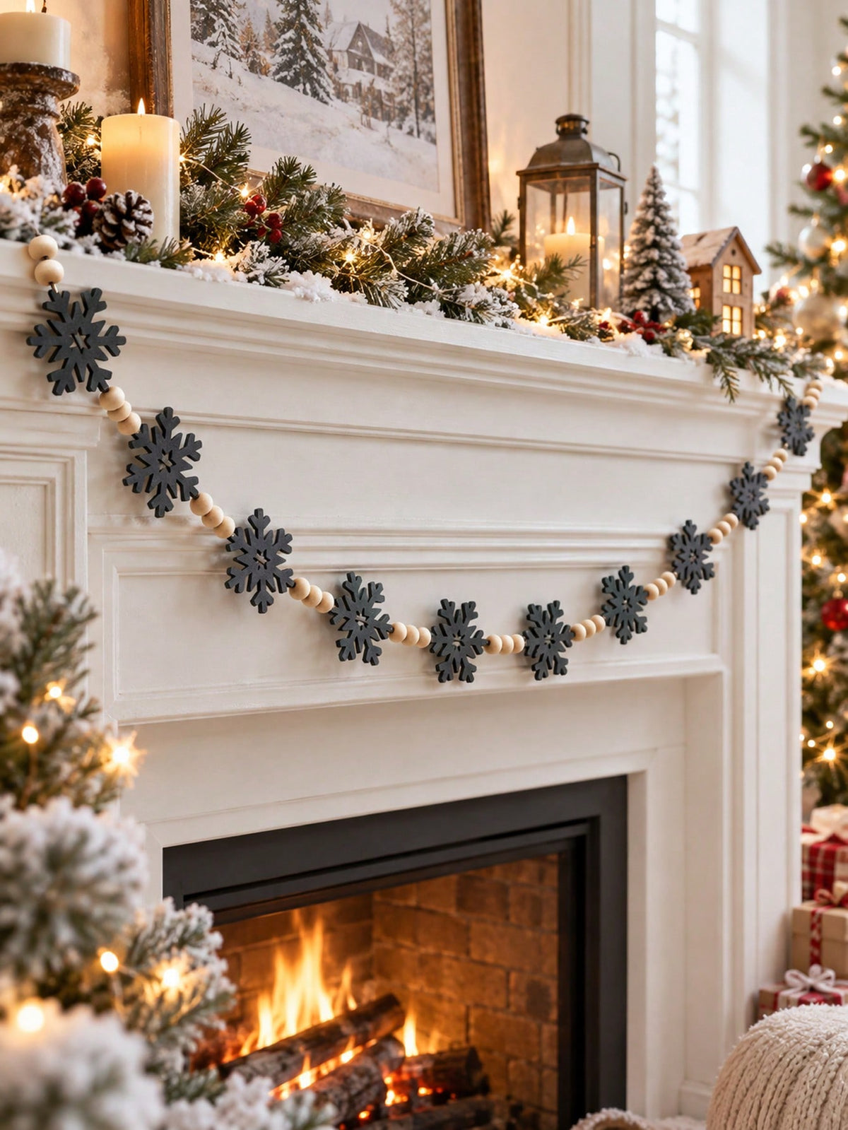 felt snowflake bead garland - Black photo 3