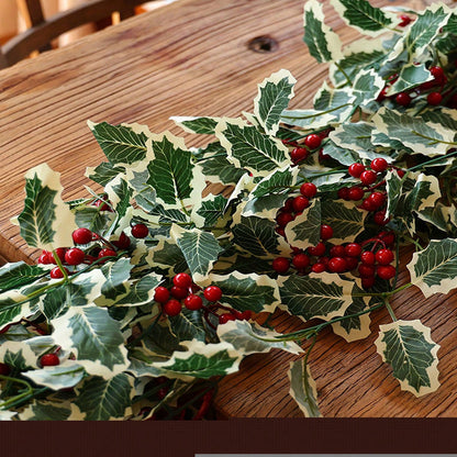 holly berry Christmas garland - photo 2
