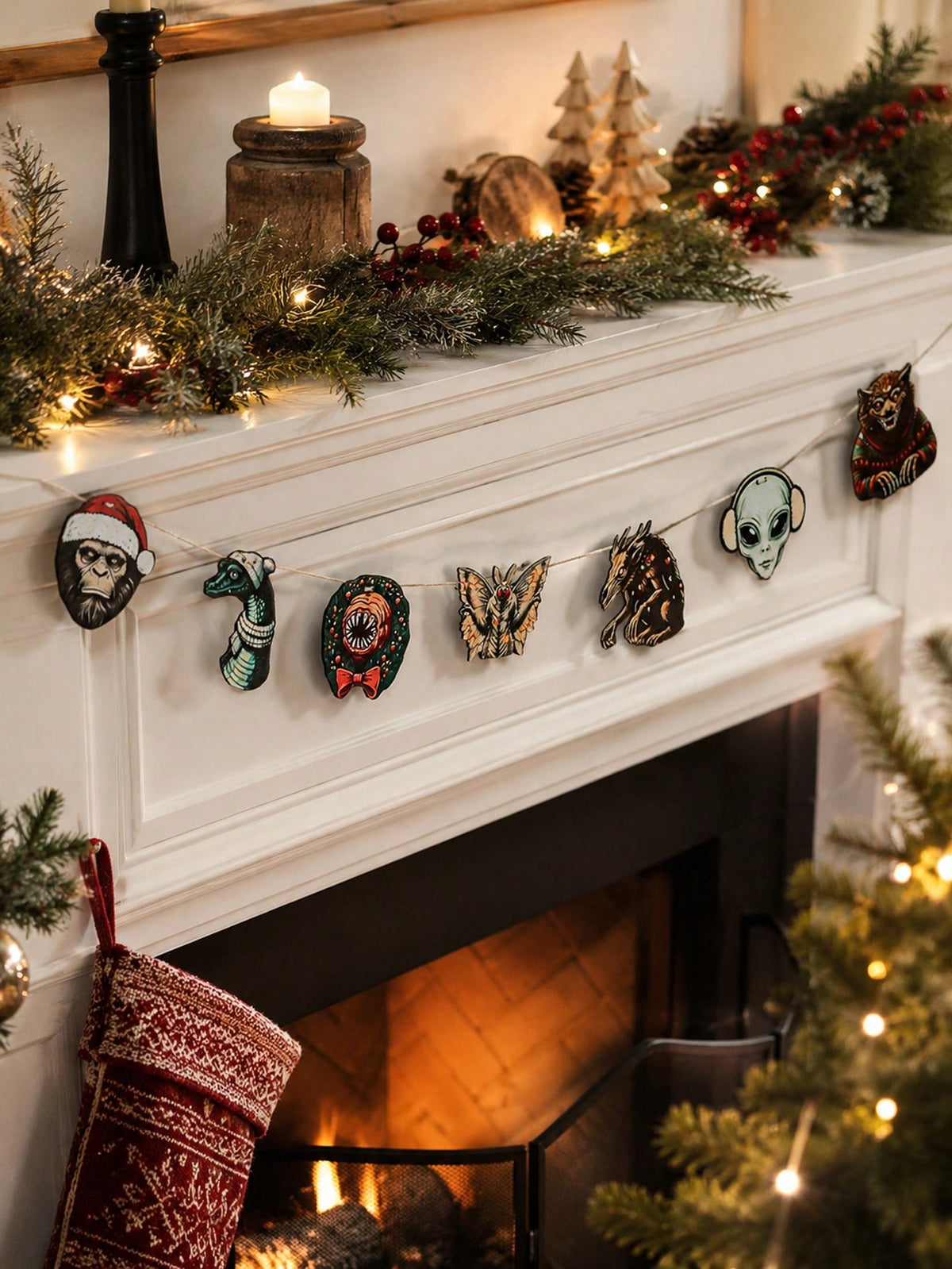 creepy monster Christmas garland - photo 3
