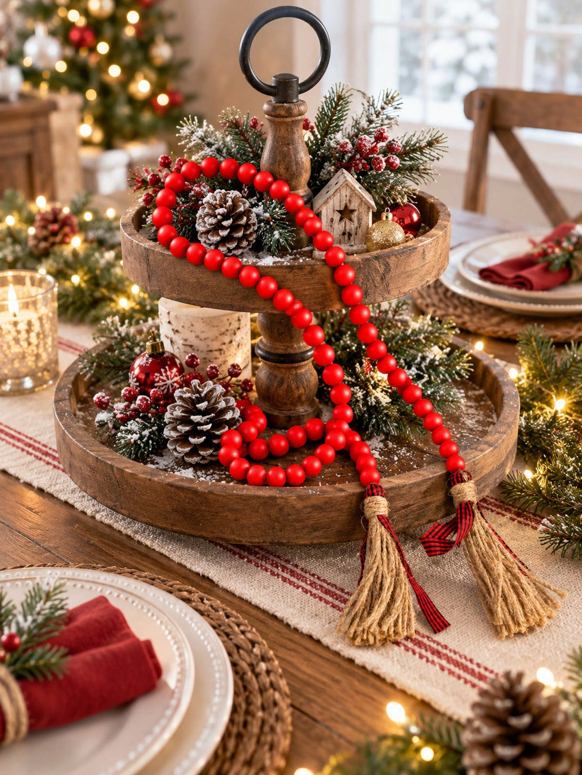 wood bead garland with tassels - Red photo 4