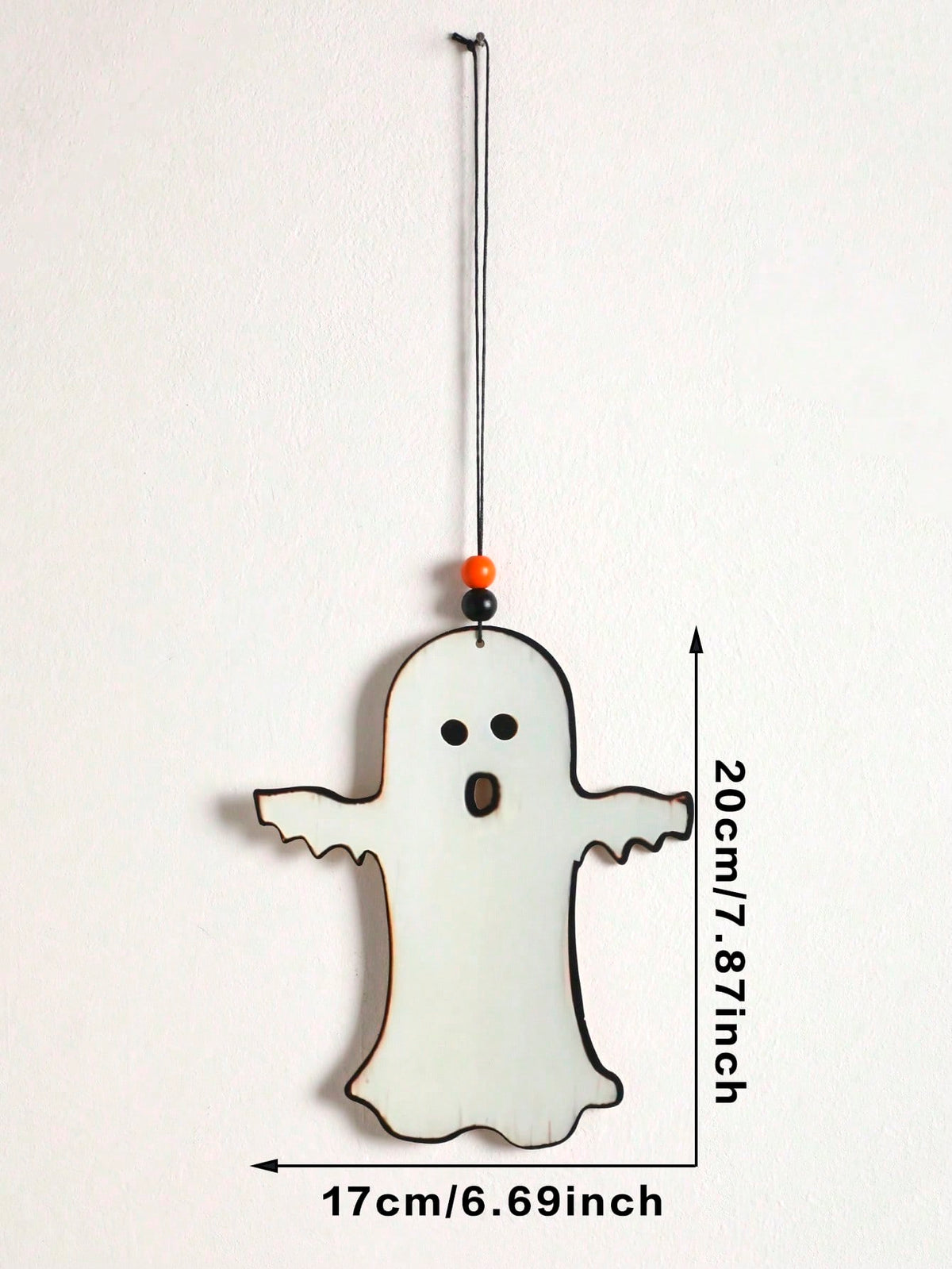 white ghost hanging decor - photo 4