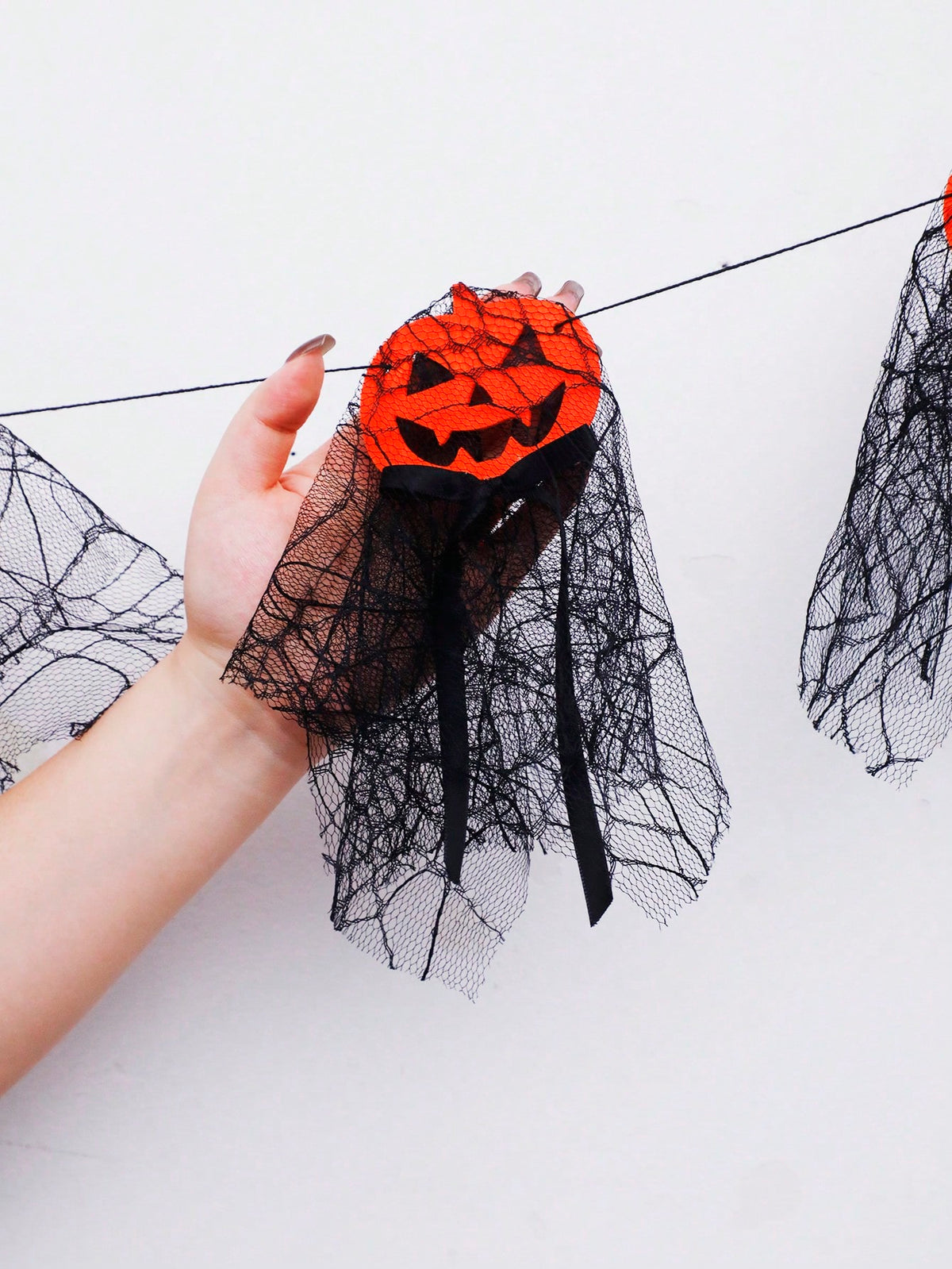 pumpkin black tulle Halloween garland - photo 5