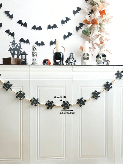 felt snowflake bead garland - Black