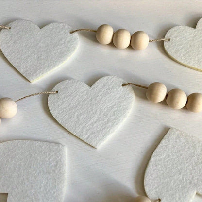 white felt heart garland - photo 5