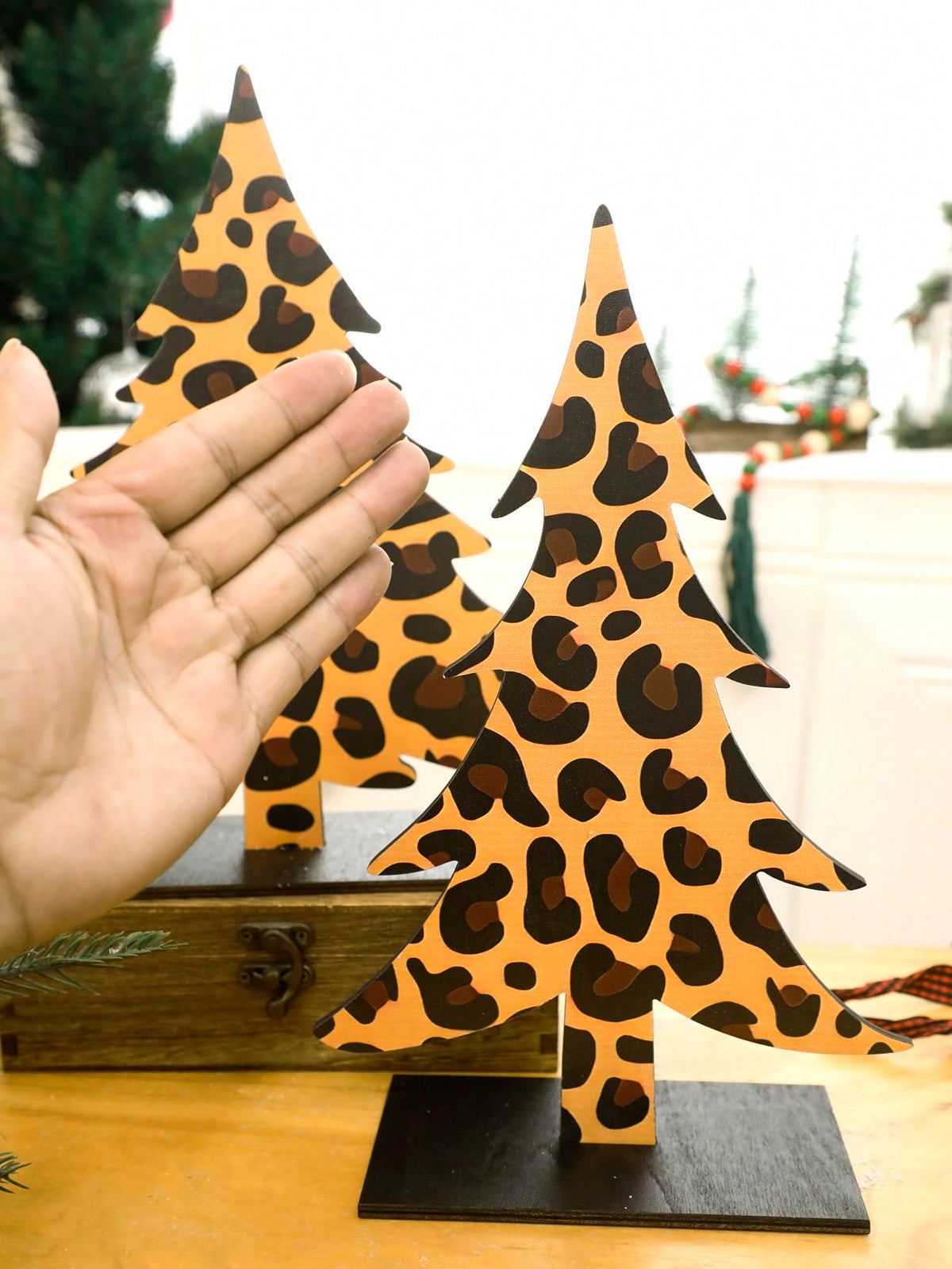 leopard print Christmas tree decor - photo 4