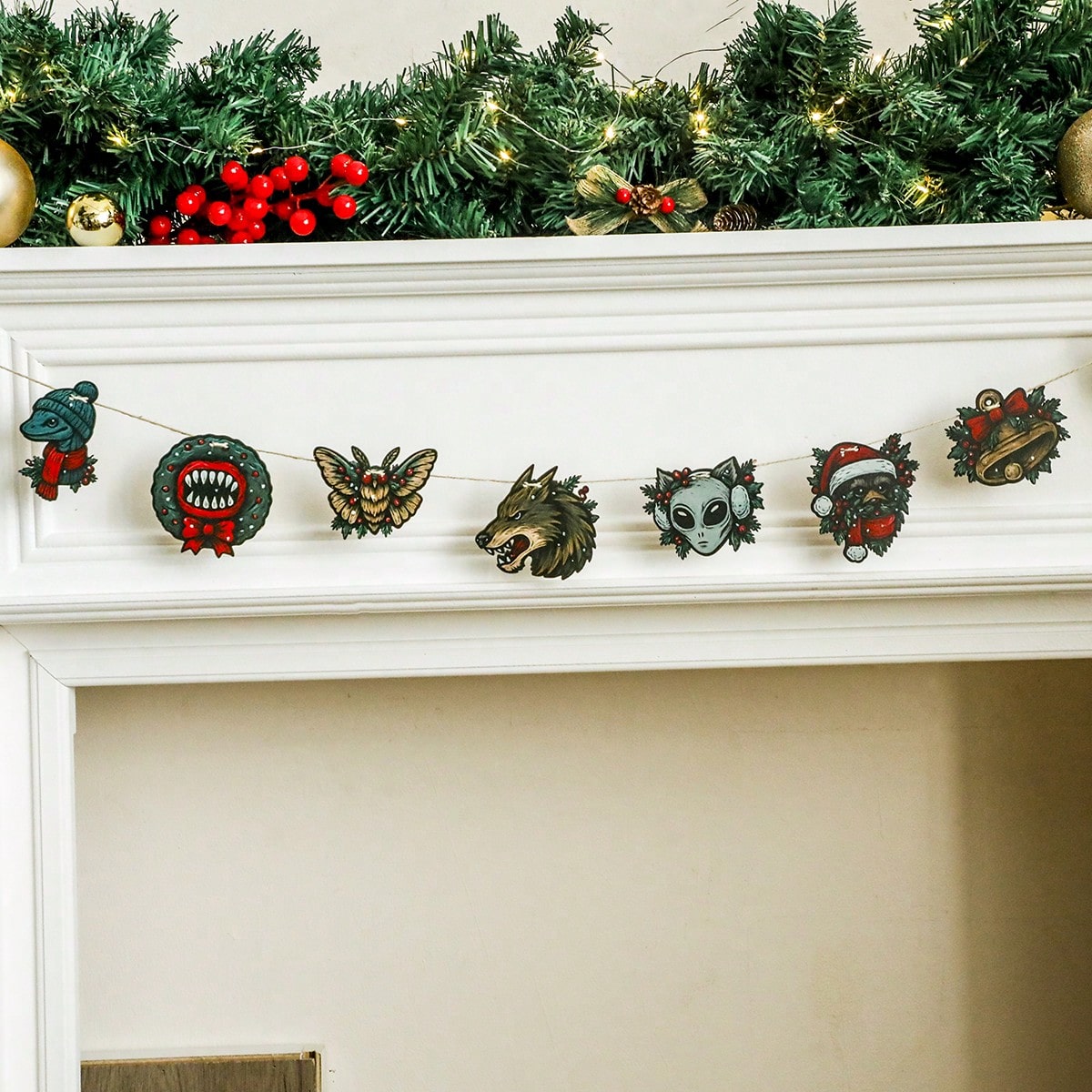 werewolf monster Christmas garland - photo 5