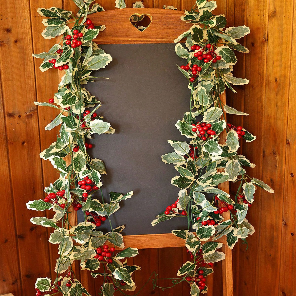 holly berry Christmas garland - photo 5