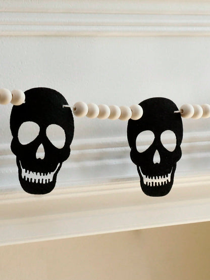 black felt skull garland - photo 6