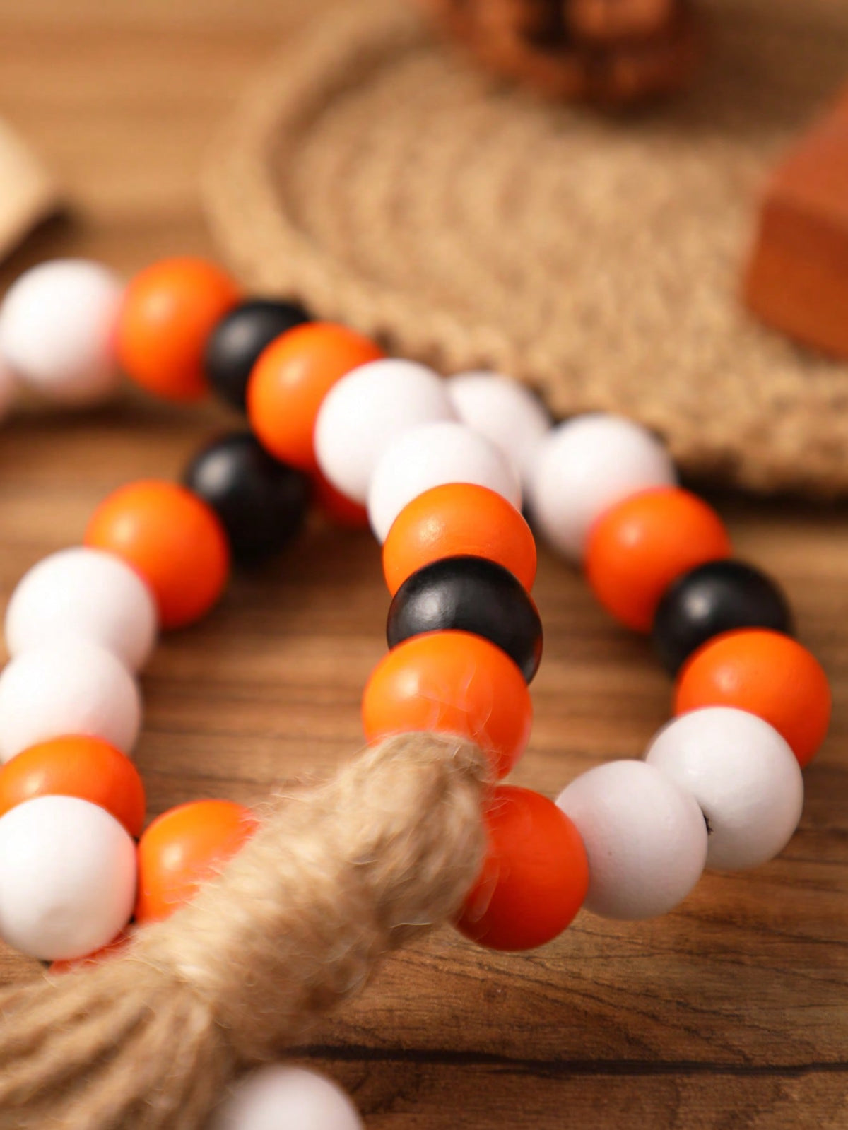 skeleton pumpkin beaded garland - photo 7