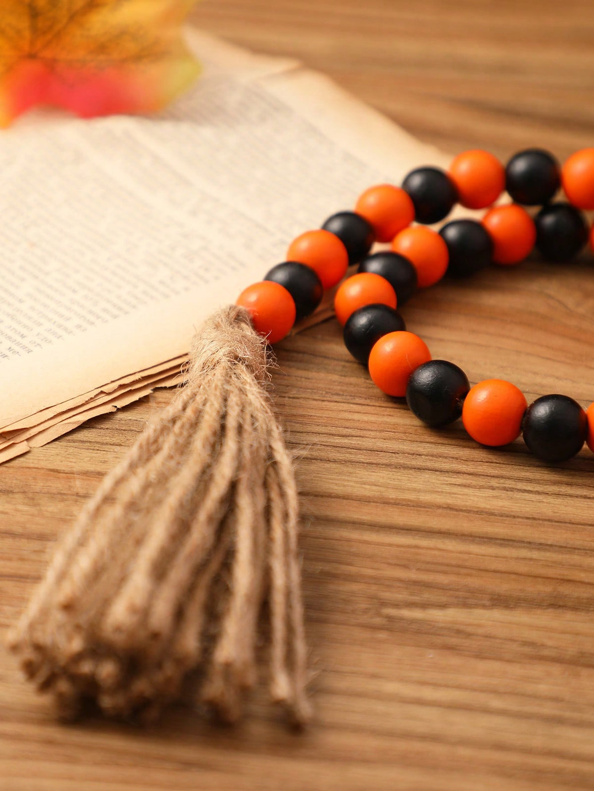 jack-o-lantern beaded garland - photo 5