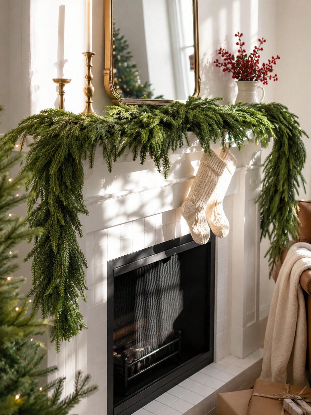 realistic pine garland - photo 7