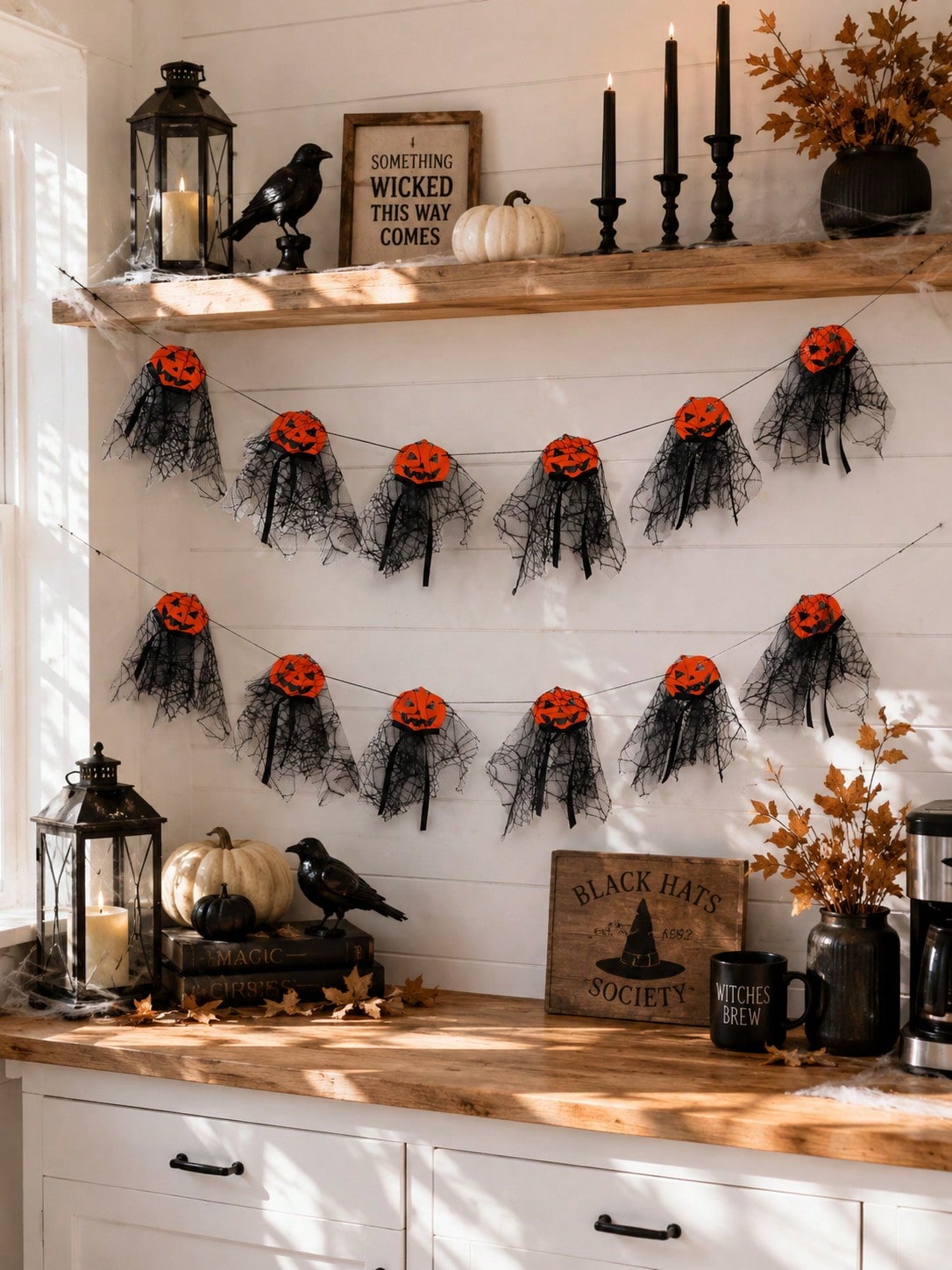 pumpkin black tulle Halloween garland - photo 7