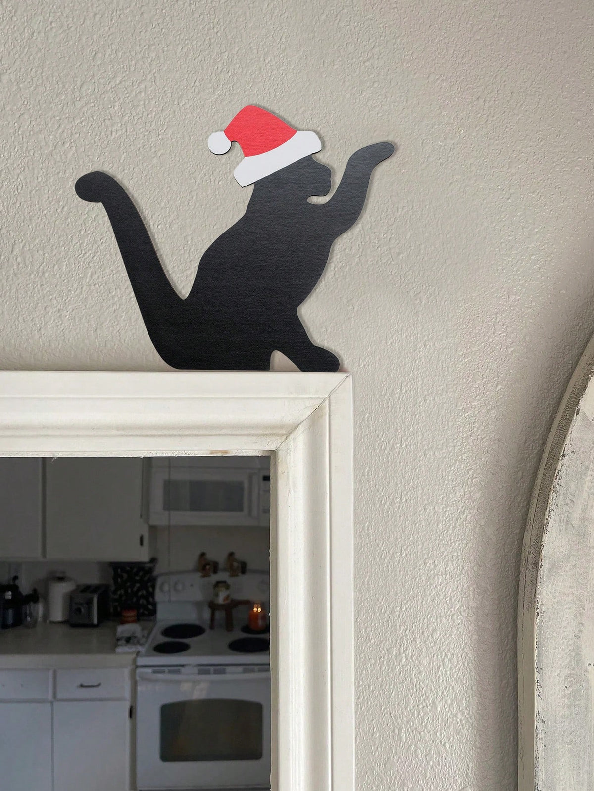 Santa hat black cat door decor - photo 7