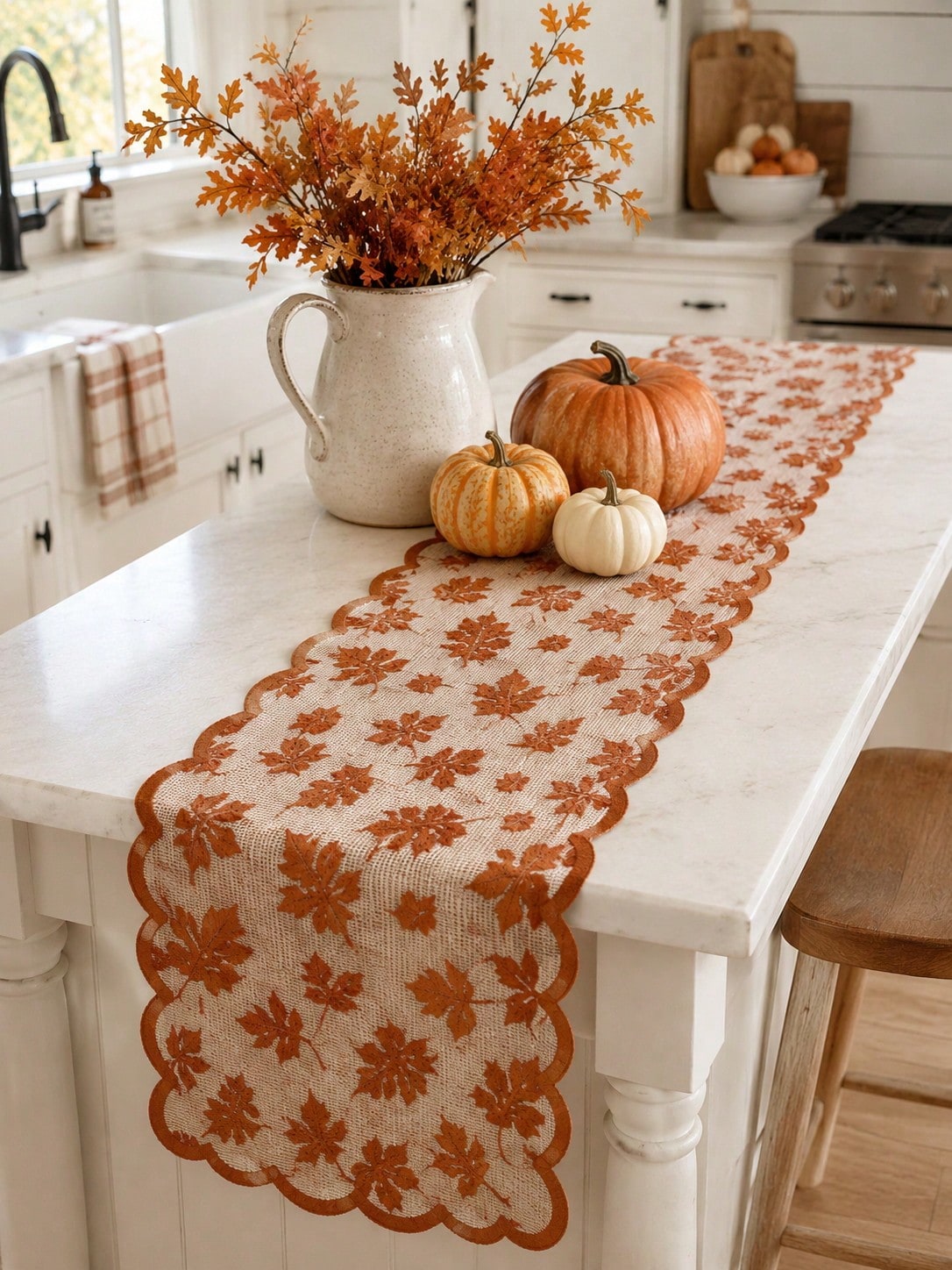 maple leaf lace table runner - photo 6