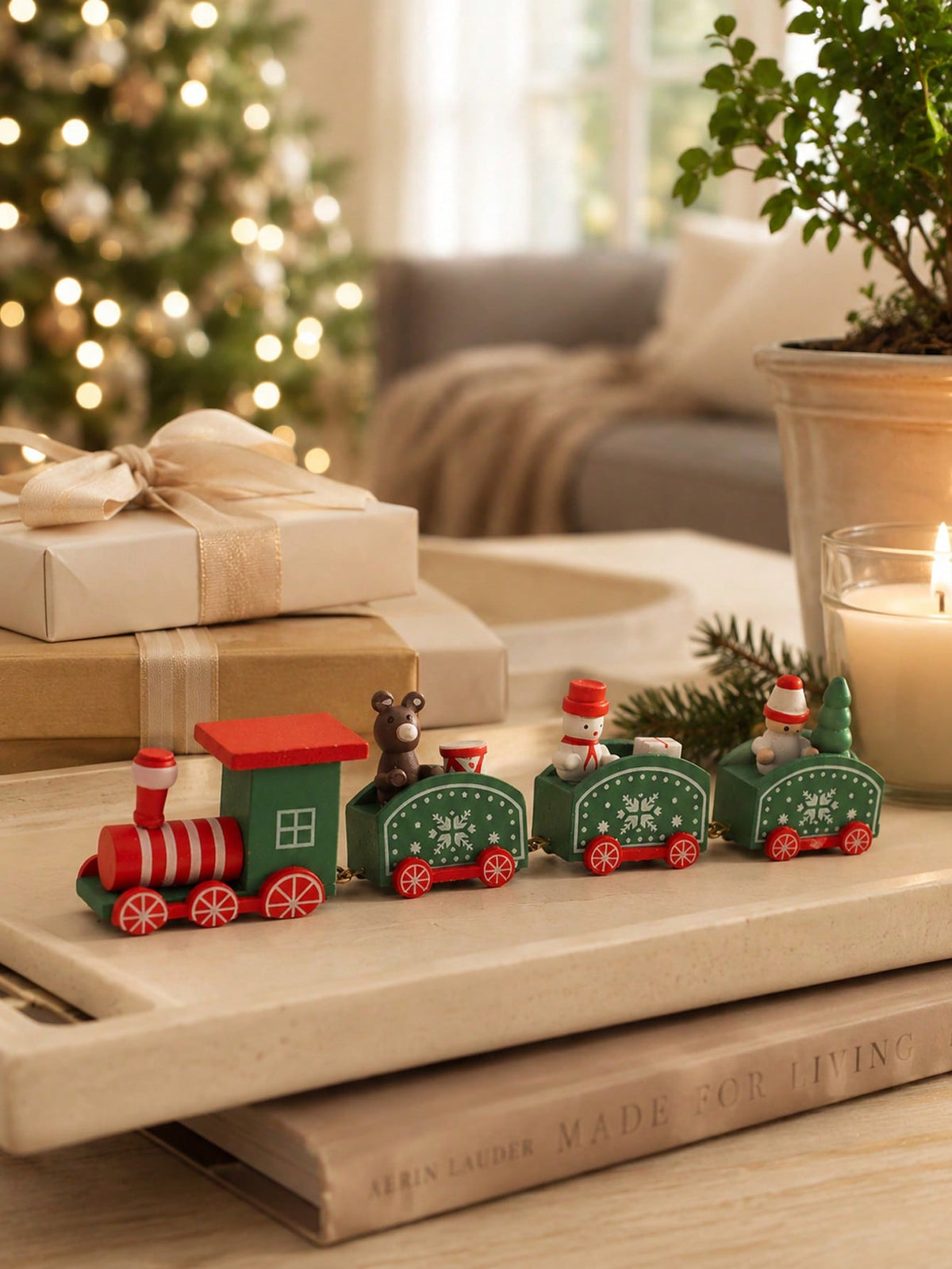 green red Christmas train decor - photo 7