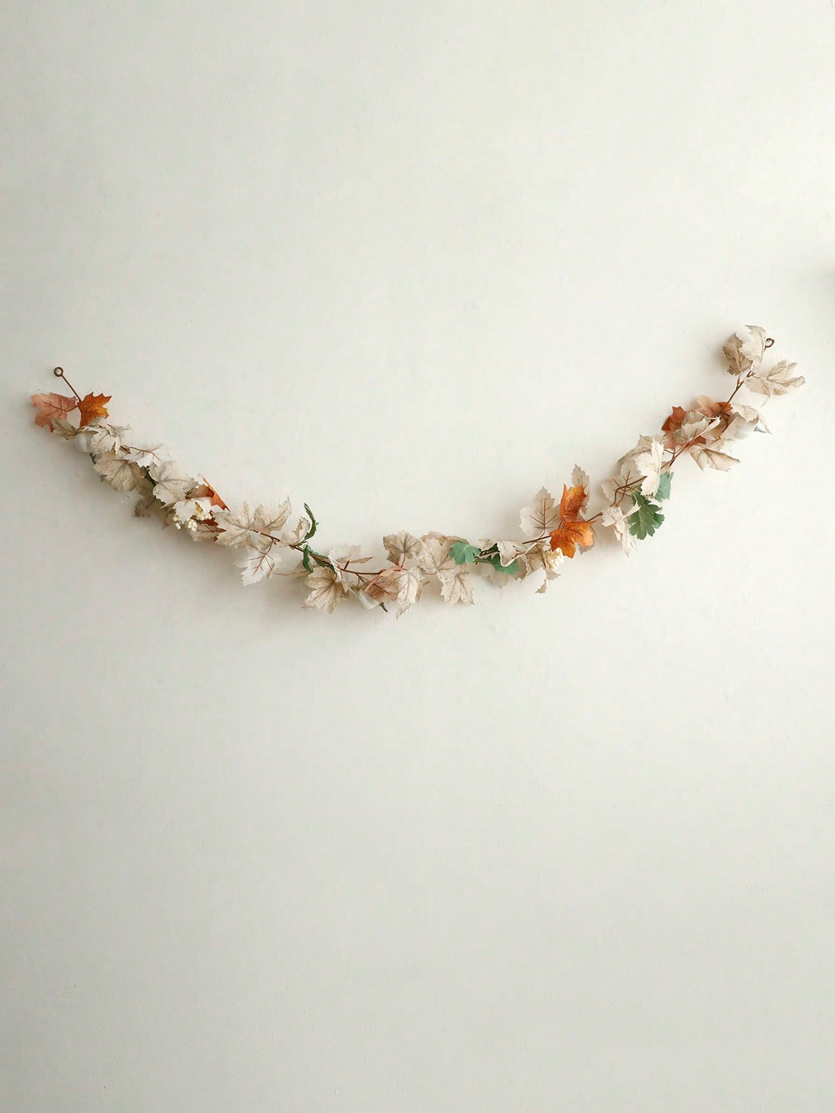 fall maple garland white pumpkins - photo 8
