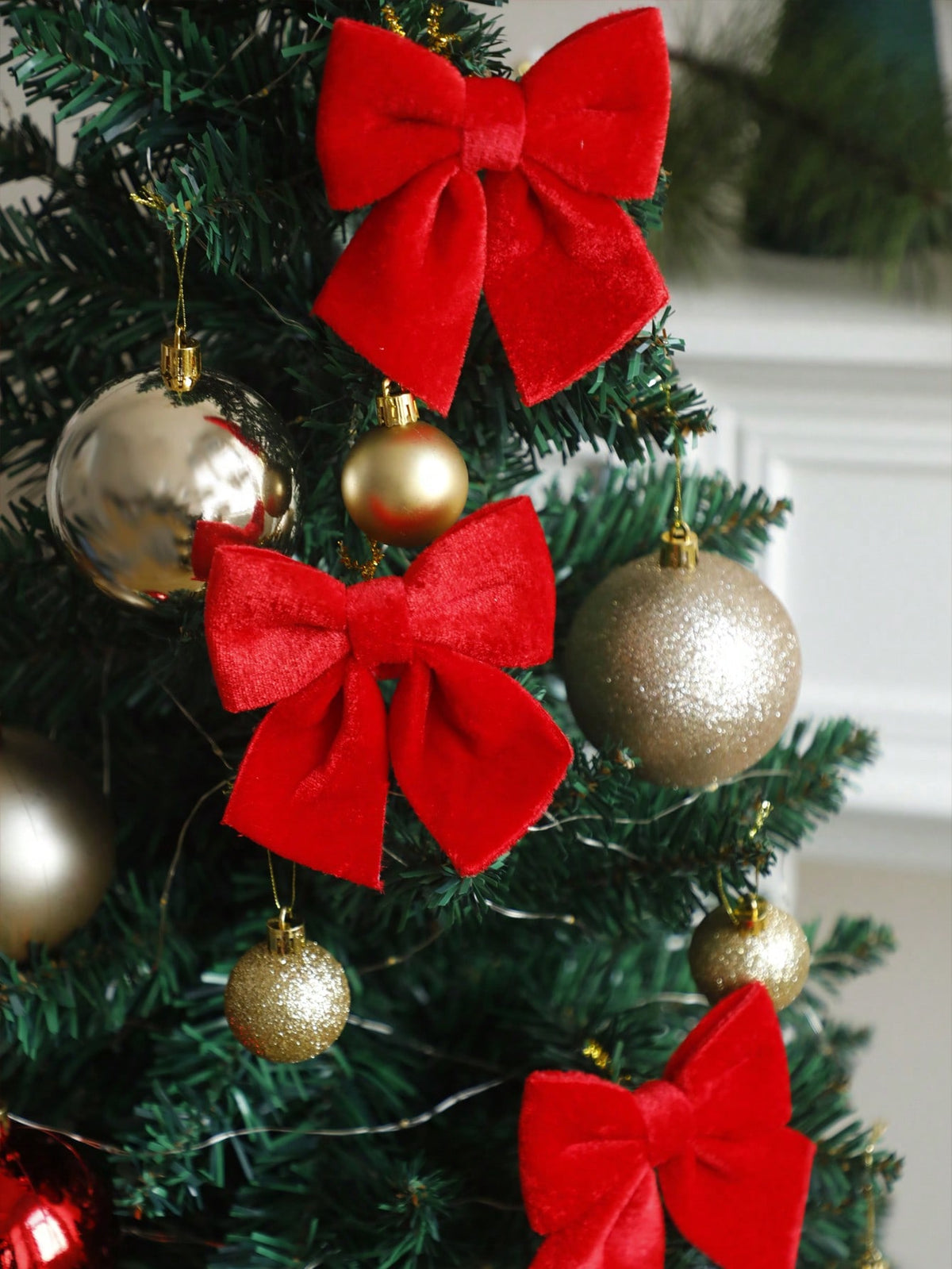 red velvet Christmas bow - photo 6
