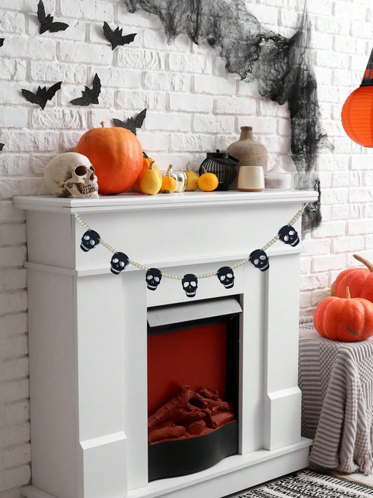 black felt skull garland - photo 9