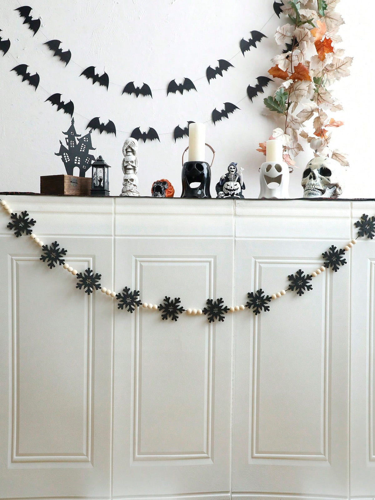 felt snowflake bead garland - Black photo 9