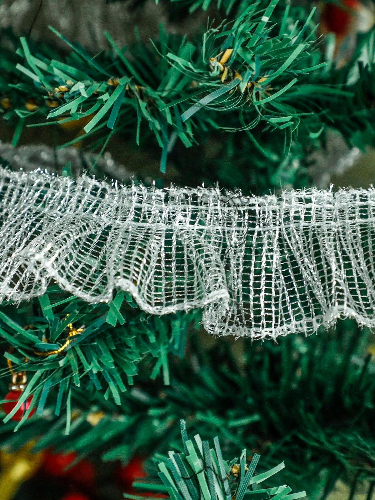 ruffled mesh ribbon garland - White photo 10