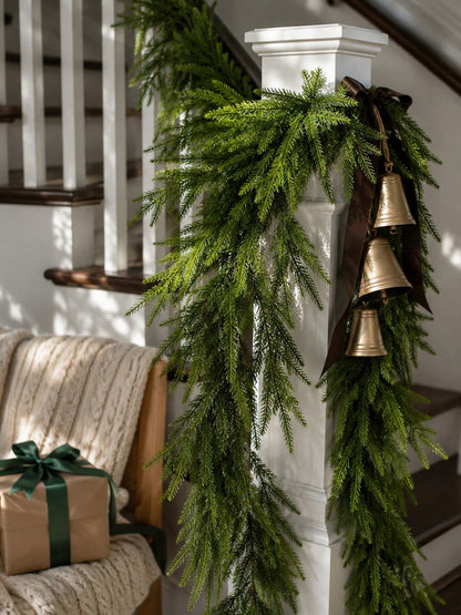 realistic pine garland - photo 10