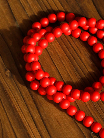 wood bead garland with tassels - Red photo 9