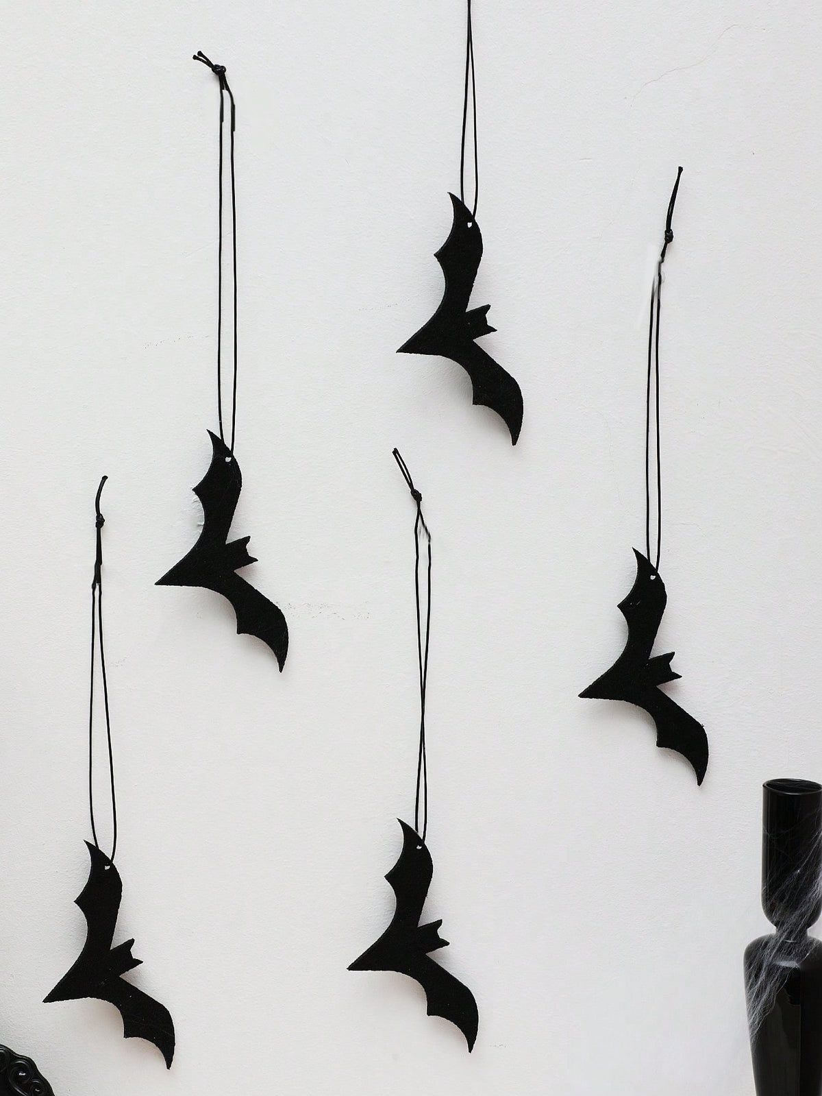 black bat hanging decorations - photo 10