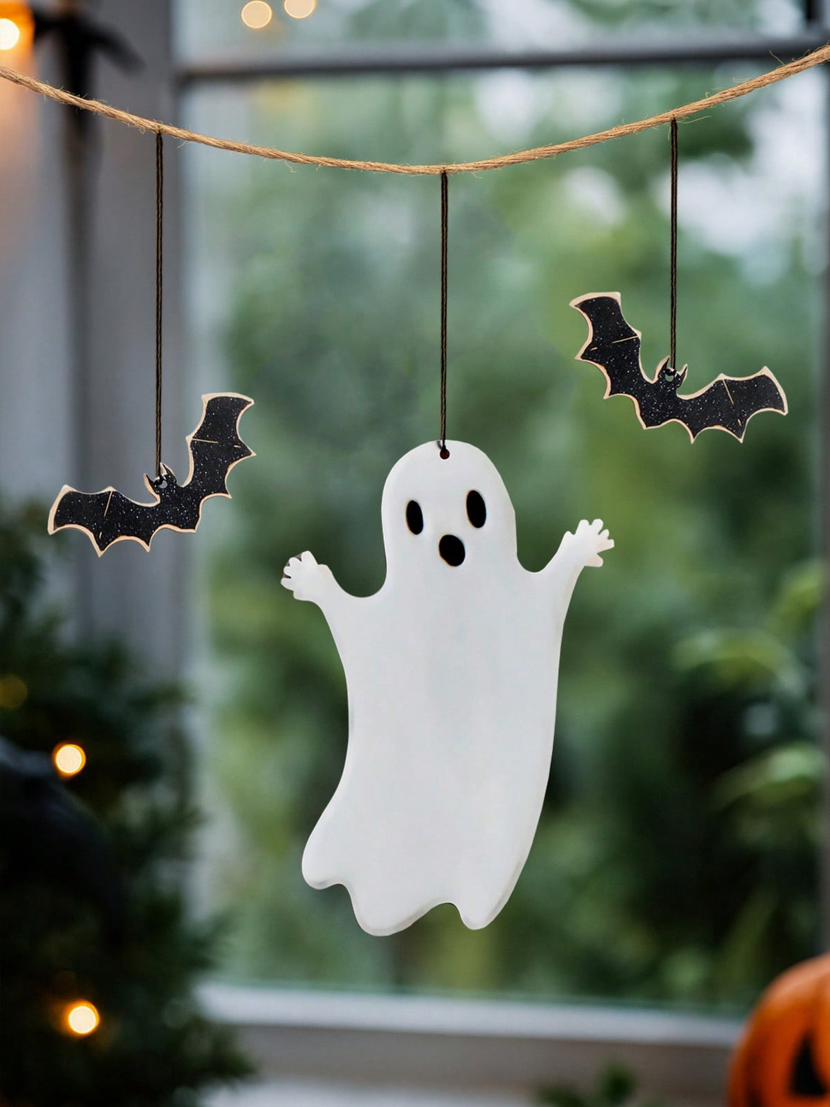 ghost bat window hanging decor - photo 10