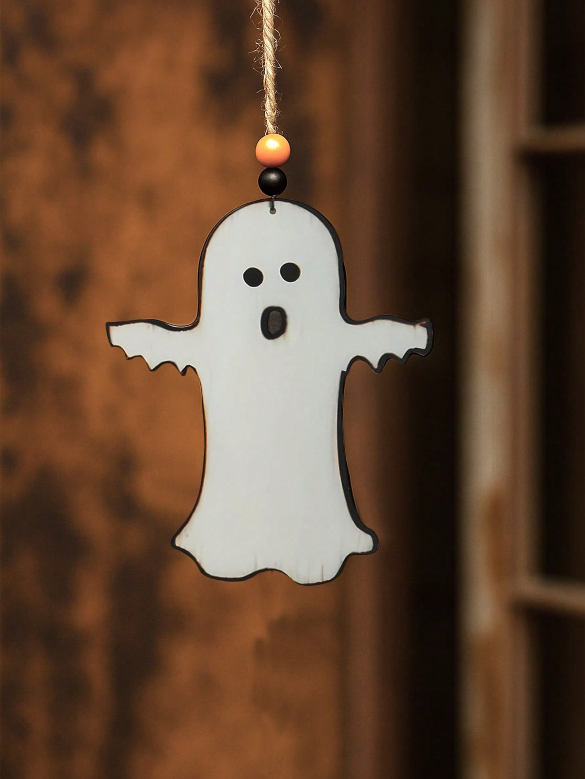 white ghost hanging decor - photo 12