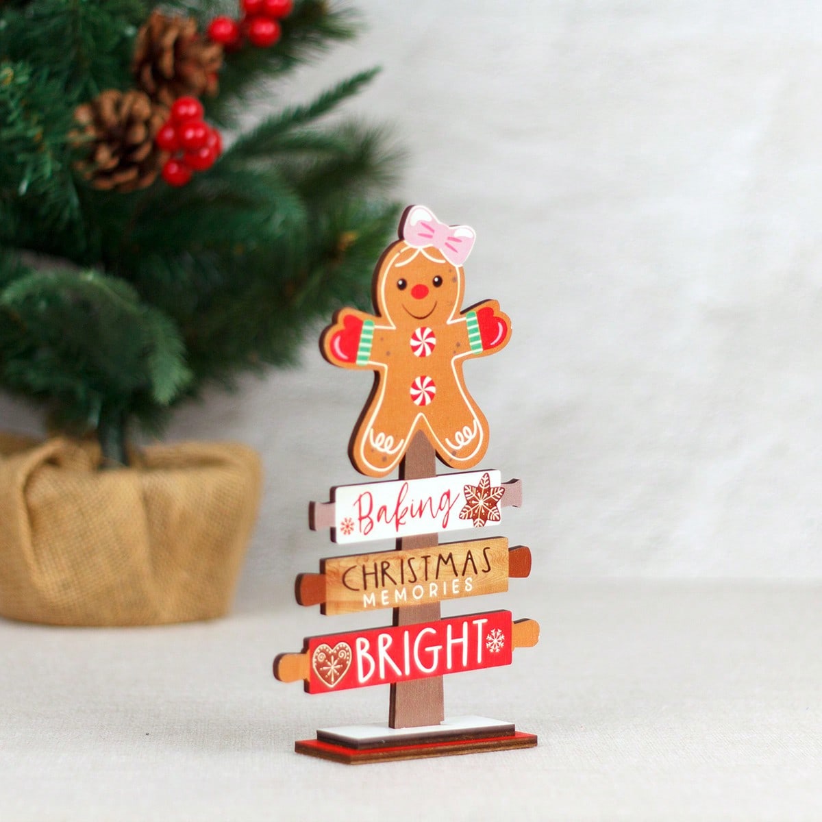 gingerbread tabletop sign - Gingerbread Man option