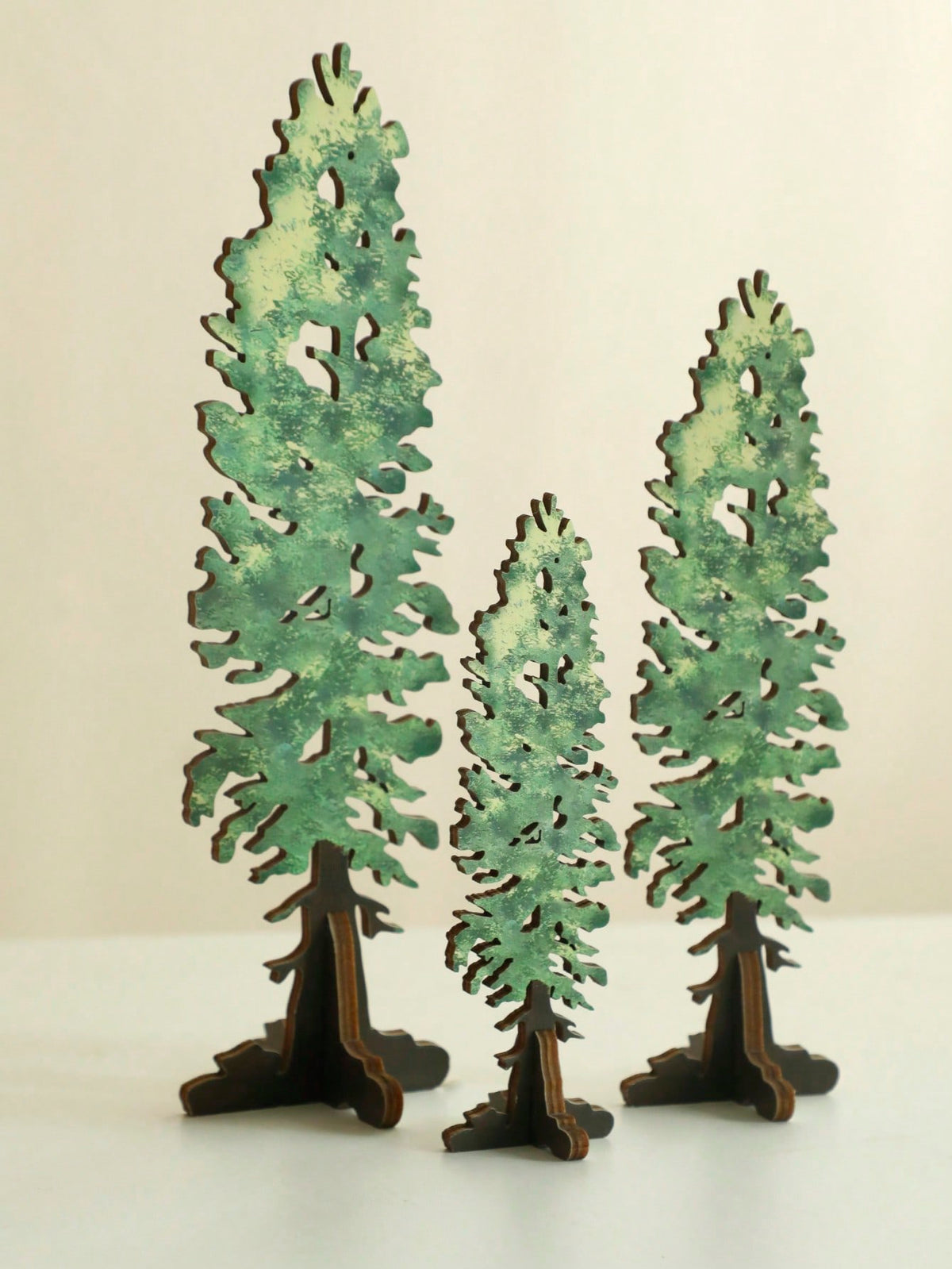 tree tabletop silhouettes - Green / Set of 3