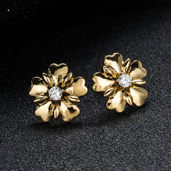 Artilady Women Flower Stud Earrings